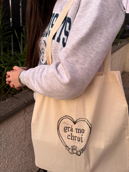 Lino Printed Grá mo Chroí Tote Bag